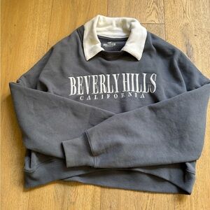 Hollister sweatshirt